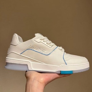 รองเท้าขายดีปี 2026 หนังแท้ น้ำหนักเบา หรูหรา รองเท้ากีฬา แฟชั่นย้อนยุค สวมใส่สบาย เหมาะสำหรับวิ่งจ๊อกกิ้ง ลำลอง แบบผูกเชือก - Product Image 2