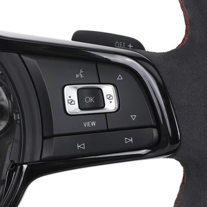 Volant sport en cuir PU personnalisé pour VW <span class=keywords><strong>Golf</strong></span> <span class=keywords><strong>7</strong></span> 5 <span class=keywords><strong>GTI</strong></span> R 2013 <span class=keywords><strong>2022</strong></span>, fond plat, poignée perforée - Product Image 4