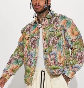 Giacca di jeans con stampa personalizzata con tasche sul petto con bottone giacca da camionista - Product Image 1