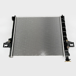 Radiador de Refrigeración del Motor 52079883AD para Jeep Grand Cherokee 2001-2004 4.7L 52079883AB 52079883AC 52079883 - Product Image 1