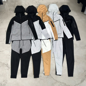 कस्टम लोगो मैन जॉगर्स ने पुरुषों के सेट के लिए ट्रैकसूट स्पोर्टी सेट किया, फिटनेस जिम में आरामदायक पुरुषों की टेक-सूट - Product Image 1