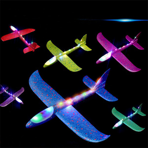 All'ingrosso ha condotto i giocattoli leggeri dell'aeroplano luminoso lampeggiante dell'aliante aereo che lancia l'aereo della schiuma può volare di notte per i bambini come il migliore regalo - Product Image 1