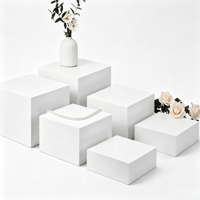 Ensemble de 11 cubes de buffet modernes en acrylique blancs pour présentation alimentaire et événements (mariages, fêtes)