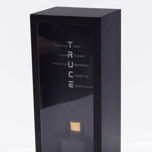 Caja de Regalo Rígida de Cartón Impresa a Color Personalizada con Ventanas para Perfume - Product Image 6