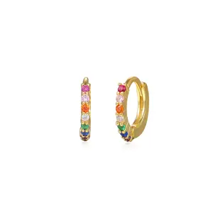 Tendenza di vendita calda 925 in argento Sterling placcato oro 18K arcobaleno colorato zircone Multi colore orecchini a cerchio per donna