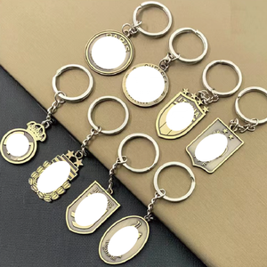 Porte-clés en bronze avec logo de club de football européen, porte-clés et mousquetons promotionnels - Product Image 2