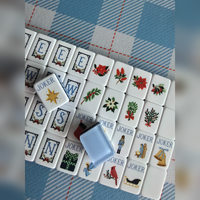 Set Mahjong Americano Personalizzato a 4 Strati con Tema Natalizio, Tessere in Acrilico con Motivi Festivi, Set da Gioco per Regali e Feste