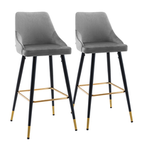Tabouret de bar moderne de luxe en velours avec accoudoirs, pieds en métal bicolore, chaise de comptoir avec repose-pieds doré intégré, pour salle à manger, maison, hôtel