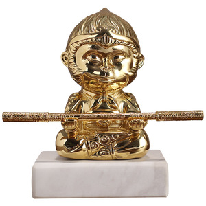 รูปปั้นพระสุนัขคิงซุน วูคงทองเหลืองพร้อมฐานหินอ่อน 15 ซม. ตกแต่งห้องนั่งเล่นสำนักงานบนโต๊ะทำงาน - Product Image 5