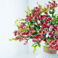 Branches artificielles de tiges de baies rouges de quantité minimale de commande bas Paquets décoratifs floraux de baies bleues Branche de fausses baies