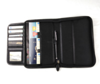 Cartera de cuero PU A5 para tarjetas de crédito, funda para pasaporte, cartera con logotipo en relieve personalizado, carpeta para archivos