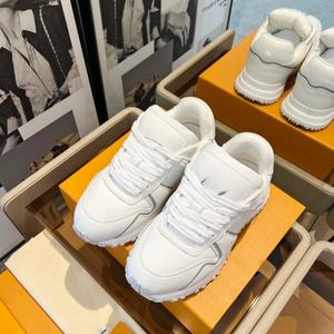 2025รองเท้ากีฬาคุณภาพสูงรุ่นใหม่รองเท้าเดินพื้นหนาด้านบนออกแบบโดยนักออกแบบชั้นนำ-รองเท้าสุดหรู - Product Image 6