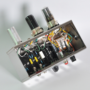 <span class=keywords><strong>Kit</strong></span> <span class=keywords><strong>de</strong></span> amplificador <span class=keywords><strong>de</strong></span> guitarra <span class=keywords><strong>de</strong></span> tubos DIY Professional 5F1 Tweed Champ 60S 5W 4ohm - Product Image 4