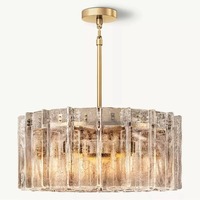 Lustre moderne simple en verre soufflé de Murano à 8 lumières, design unique pour maison et villa, verre décoratif coloré