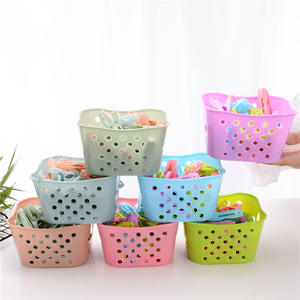 Lot de 30 clips en plastique avec panier de rangement <span class=keywords><strong>pour</strong></span> le séchage des vêtements, pinces coupe-vent <span class=keywords><strong>pour</strong></span> sous-vêtements, <span class=keywords><strong>chaussettes</strong></span> et pinces à linge, vente en gros - Product Image 2