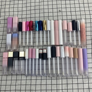 Logo personnalisé en plastique, Tube de rouge à lèvres liquide, emballage cosmétique carré vide, Tube de baguette de brillant à lèvres - Product Image 6