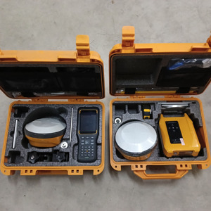 جهاز قياس هاي تارجت V2 للهندسة والمسح، نظام لينك، جهاز استقبال <span class=keywords><strong>RTK</strong></span> <span class=keywords><strong>GNSS</strong></span>، وحدة <span class=keywords><strong>GPS</strong></span> منخفضة التكلفة M400، علامة تجارية صينية بسعر تنافسي - Product Image 4