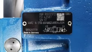 Vannes directionnelles proportionnelles 4WRZ16E150-6X/6A24N9EK4/D3M 4WRZ10 4WRZ16 4WRZ25 4WRZ32 4WRZ52 4WRZ 4/2, 4/3 et 5/2, 5/3 - Product Image 1