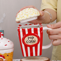 Ensemble de tasses en céramique créatives Redeco Popcorn Gingerbread Man Design Christmas Cup, décoration d'intérieur, cadeau unique pour le café, le thé, les boissons
