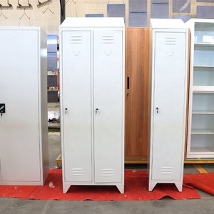 Armario metálico industrial de acero doble de 2 puertas con techo de pendiente simple, para ropa personalizada, almacenamiento en sala limpia y control de suciedad, con base - Product Image 1