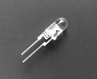 Diode LED ronde haute puissance 5 mm 0,5 W à montage traversant IR 850 nm 30° 2 broches transparente DIP Tension de fonctionnement 1,3-1,5 V