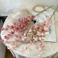 Gesimuleerd bloemen olieverfschilderij Violet Lange Tak Bruiloft Bloemstuk Restaurant Tafeldecoratie Zwaluw Hoge Bloemen