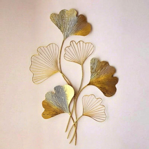 Sculpture murale moderne en métal doré en forme de feuille de Ginkgo Biloba, artisanale, décoration murale botanique pour la maison, le salon, la chambre à coucher - Product Image 1