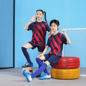 Set Personalizzato OEM di <span class=keywords><strong>Abbigliamento</strong></span> da <span class=keywords><strong>Calcio</strong></span>, Uniforme Completa con Maglietta, Kit Squadra di Alta Qualità, Maglia da <span class=keywords><strong>Calcio</strong></span> Sublimata - Product Image 6