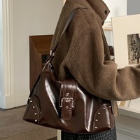 Bolso Hobo de Cuero Encerado Vintage para Mujer con Remaches Metálicos y Correa de Hebilla, Gran Capacidad, Bolso de Hombro Cruzado/Axilar