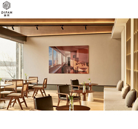 Table à manger complète personnalisée au design moderne en bois avec ensemble de chaises pour mobilier d'hôtel et de restaurant