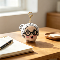 Gantungan Kunci Karakter Kustom Boneka Plush Lucu Aksesoris Tas Kartun Desain Personal OEM ODM Produsen Grosir