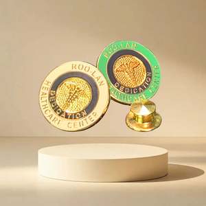 Logo de dessin animé personnalisé Broches souvenir Insigne en émail Épinglettes personnalisées Insigne en acrylique - Product Image 5