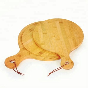 Planche à découper en bambou ronde avec poignée pour couper les fruits et les légumes, usage en cuisine - Product Image 2