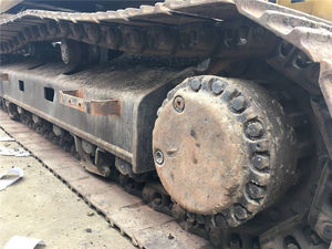 Excavadora de cadenas Caterpillar 325 DL de segunda mano con motor Cummins de 136KW de potencia y 25 toneladas de peso operativo, ideal para construcción. - Product Image 5