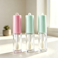 Tube de brillant à lèvres vide de 7,5 ml avec bouchon à trou de suspension, flacon transparent pour huile à lèvres, emballage cosmétique personnalisé pour brillant à lèvres