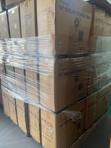 Ventilateur solaire domestique sur pied de 16 pouces avec panneau solaire, lumière anti-moustiques, alimentation hybride solaire et AC, autonomie de 10 à 12 heures - Product Image 6