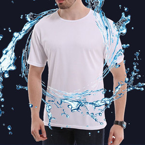 T-shirt Personalizzabili da Donna e Uomo, 100% Poliestere, Magliette Sportive, Top Unisex per Palestra, T-shirt DryFit Semplici - Product Image 3