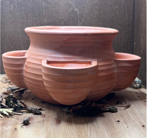 Petit pot de fleurs en terre cuite pour la culture de fleurs et de pailles Jardinière en terre cuite faite à la main - Product Image 1
