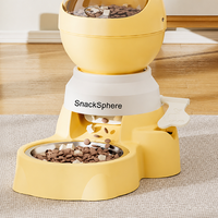 Distributeur automatique de nourriture moderne pour animaux de compagnie, grande capacité, type à pression, contrôle des portions, distributeur interactif de nourriture pour chiens et chats