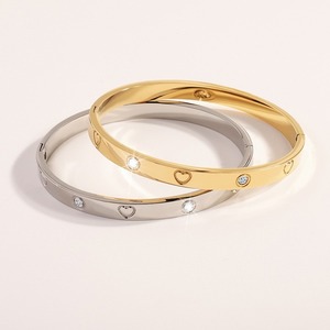 새로운 스타일 하이 퀄리티 사랑 지르콘 스테인레스 스틸 팔찌 방수 티타늄 커프 팔찌 - Product Image 2