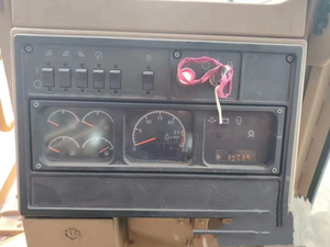 รถดันดินตีนตะขาบรถ D9R มือสองพร้อมเวลาทำงานต่ำ - Product Image 6