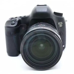 Cámara DSLR HFT Profesional <span class=keywords><strong>EOS</strong></span> <span class=keywords><strong>5D</strong></span> <span class=keywords><strong>Mark</strong></span> <span class=keywords><strong>III</strong></span> con Lente EF 24-70L, Kit de Fotograma Completo, Video 1080P, Batería de Litio Recargable, 1 Año de Garantía - Product Image 2