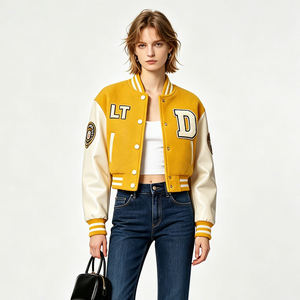 Veste de baseball pour homme avec logo personnalisé, surdimensionnée, à fermeture à boutons-pression, broderie script, manches contrastées et bordures rayées - Product Image 3