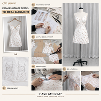 Robe courte blanche à fleurs pour femme, col en V, bretelles spaghetti, froncée, style romantique d'été, fabrication OEM personnalisée
