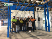 Système de convoyeur manuel par lots pour ligne de production de revêtement en poudre avec composants PLC et moteur essentiels