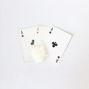 Cartes à jouer volantes MAGIC BASE 10.2X15.2, accessoires de magie de lévitation rotative pour tours de close-up - Product Image 1