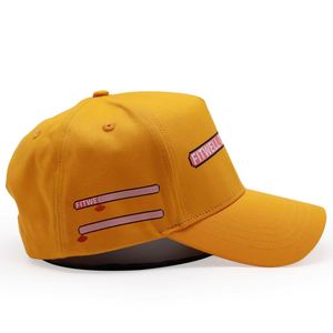 Casquette de baseball à 5 panneaux personnalisée de haute qualité, couleur or jaune, avec logo imprimé - Product Image 5