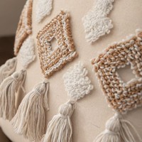 Housse de coussin de canapé en coton et lin brodé style nordique, motif géométrique, pompons, style français, taie d'oreiller carrée, décoration intérieure