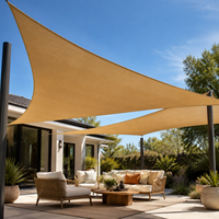 Voile d'ombrage triangulaire beige en HDPE stabilisé aux UV pour patio, pergola, jardin et bord de piscine, taille personnalisée