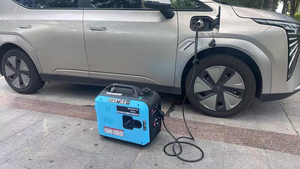 <span class=keywords><strong>BLUETTI</strong></span> Mobile Flashfish Camp Sauvegarde Portable Lifepo4 Batterie Chargement et <span class=keywords><strong>Power</strong></span> Bank Stations Solaire 1000w 1500w 2000w 2400w Maison - Product Image 4